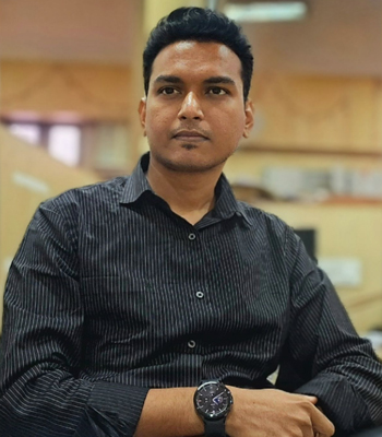 Buddhist Finance Professional Groom